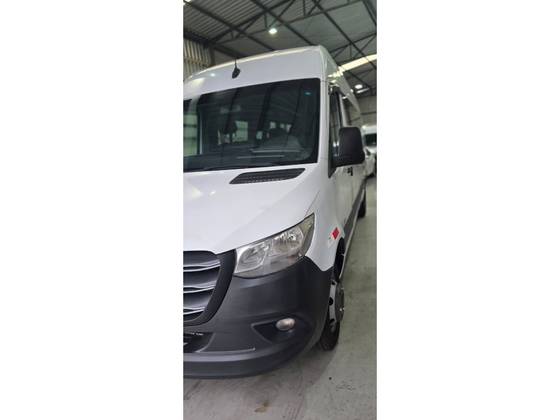 MERCEDES-BENZ SPRINTER 2.0 CDI DIESEL VAN 517 TA EXTRA LONGO 18L MANUAL